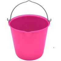 Produktbild von V-Plast Futtereimer aus Kunststoff mit Metallgriff in Rosa