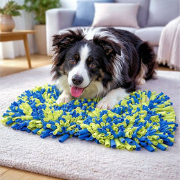 Produktbild von VABIONO Schnüffelteppich Schnüffelmatte CONNECT für Hunde, erweiterbar, Intelligenzspielzeug, Kein hastiges Schlingen, Fleece waschbar 30°, KOSTENLOSER VERSAND