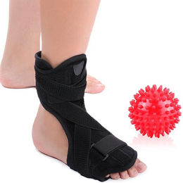 Produktbild von Verstellbare Plantarfasziitis Dorsale Nacht- und Tagschiene mit stacheliger Massagekugel weiß