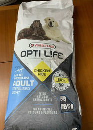 Versele-Laga Opti Life Adult Light Hundefutter Huhn Medium & Maxi Glutenfrei 12,5 kg - 12,5 kg – Bild 1 von 13