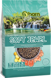 Produktbild von Wildborn Soft Jewel getreidefreies Hundefutter mit 75% frischem Huhn & Fisch - 1 kg