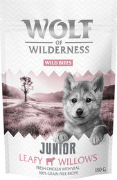 Produktbild von Wolf of Wilderness Wild Bites Junior Leafy Willows Kalb & Huhn - 3 x 180 g
