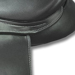 Waldhausen Dressursattel Economic für Pferde aus Kunststoff Schwarz 17,5''/44 cm – Bild 1 von 3