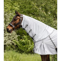 Produktbild von Waldhausen Fliegen-Halsdecke Protect für Warmblut in Silbergrau/Grau/Weiß