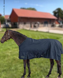 Produktbild von Waldhausen Outdoordecke Nordic Navy Pferdedecke aus Polyester in Blau