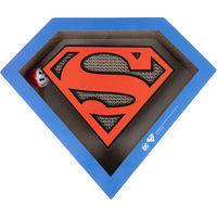 Produktbild von Warner Bros DC Superman Kratzbrett mit Kugelbahn aus Kratzpappe für Katzen 40 x 33,2 x 5 cm