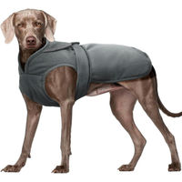 Produktbild von Wasserdichter Hundemantel aus Fleece in Grau mit Reflektoren für den Winter