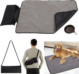 Wasserfeste Haustierdecke aus Oxford-Gewebe für Hund und Katze als Autoschonmatte und Campingmatte 100x70cm - 100 cm – Bild 1 von 6