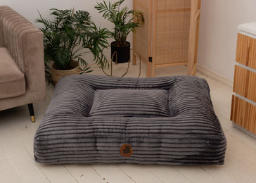 Produktbild von Wau-Bed Hundebett Kuschelcord Eckig Grau Größe M 100x80cm