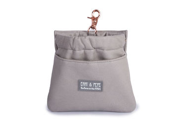 Produktbild von Wau-Pocket Leckerli-Tasche aus Wildleder in Silber oder Gold