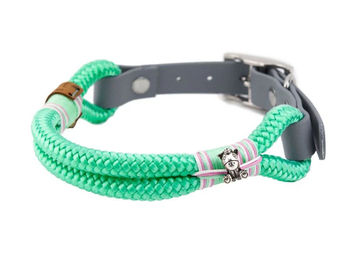 Produktbild von Wau-Straight Hundehalsband Biothane Wasserabweisend Grün Größe M 33-40cm