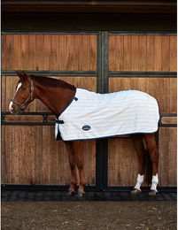 Weatherbeeta Comfitec Baumwollunterdecke für Pferde in Weiß und Blau Größe 155 – Bild 1 von 2
