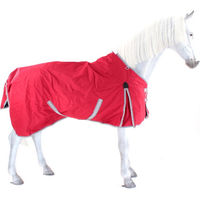 Produktbild von Weatherbeeta Comfitec Classic Standard Pferdedecke Medium aus Polyester in Rot Silber Navy - 100 g