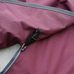 Weatherbeeta ComFiTec Plus Dynamic II Neck Rug Pferdedecke Medium 220g Maroon Grau Weiß – Bild 1 von 2