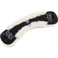 Produktbild von Werner Christ Horse Western Lammfell Sattelgurt für Ponys in Schwarz-Natur mit konkaver Sichelform