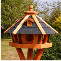 Produktbild von Wetterfestes Vogelhaus aus Holz mit Futterautomat als Holzdeko für Vögel