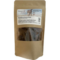 Produktbild von Wild & Fein Frischfleischsticks Rind Leckerli für Katzen