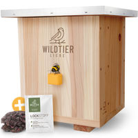 Produktbild von Wildtier Liebe Hummelhaus Insektenhotel aus FSC-Holz mit Metalldach und Nistmaterial