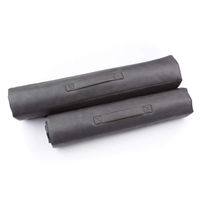 Produktbild von William Walker Hundematte Travel Superior aus Kunstleder Größe M 95x65cm Grau Schwarz