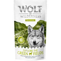 Produktbild von Wolf of Wilderness Training Explore the Green Fields Belohnungssnack für Hunde mit Huhn und Lamm, getreidefrei, 3 x 100 g