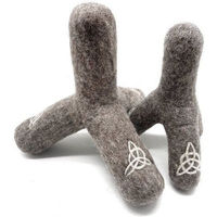 Produktbild von Wooliie Triquetra Stick handgefertigtes Spielzeug aus 100 % naturbelassener Schurwolle