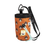 Produktbild von Woolly Wolf Snackbeutel Futterbeutel aus Polyester für Hunde in Braun und Orange
