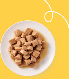 Yarrah Bio Chunks in Soße Hundefutter - Dosen - Huhn mit Brennnessel & Tomate - 6 x 820 g – Bild 1 von 5