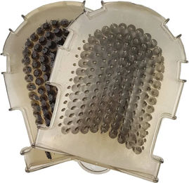 Produktbild von York Pferdebürstenhandschuhe aus Gummi in Grau und Transparent