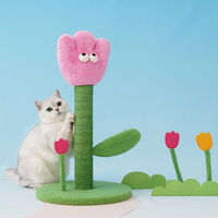 Produktbild von zeze Tulip Kratzstamm für Katzen in Pink aus Filz 35/60 cm