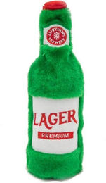 Zippy Paws Happy Hour Crusherz Lagerbier Hundespielzeug aus Plüsch in Grün – Bild 1 von 1